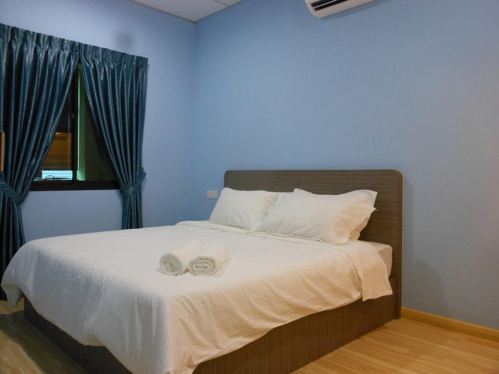Eiman Homestay, Kluang Exteriör bild